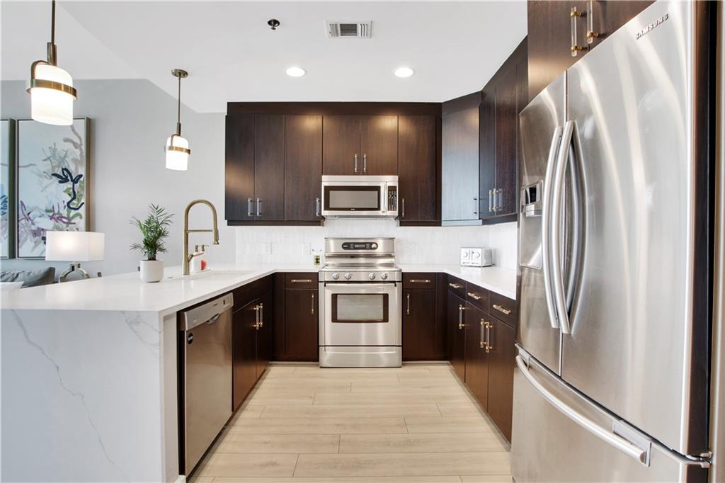 1080 Peachtree Street NE Unit 1616