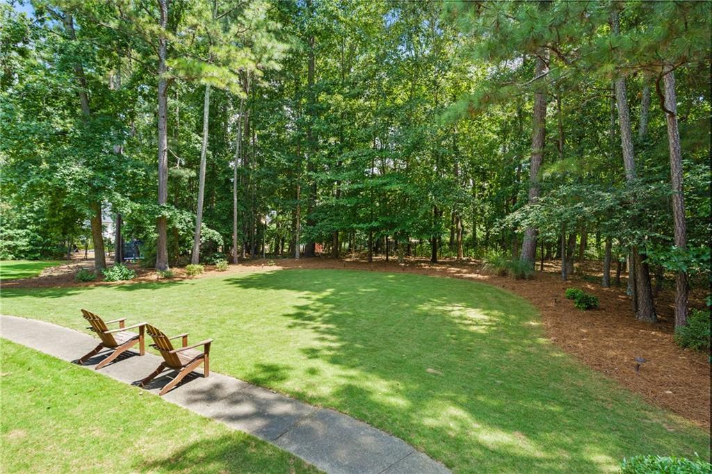 14351 Club Circle