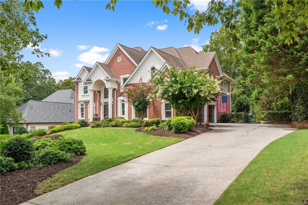 14492 Club Circle