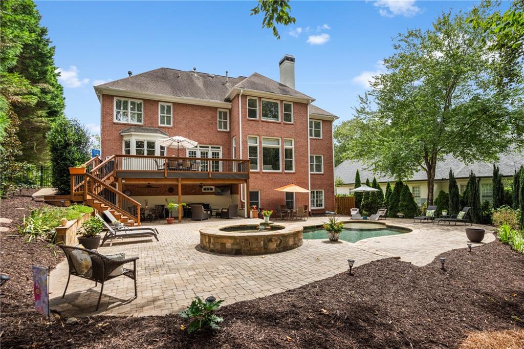14492 Club Circle
