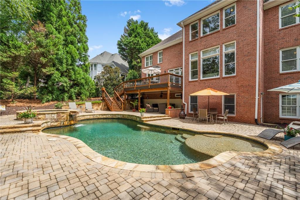 14492 Club Circle