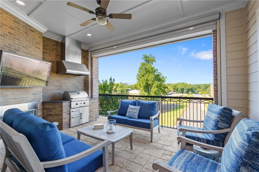 50 Canton Street Unit 307