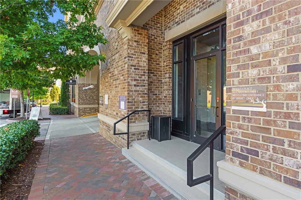 50 Canton Street Unit 307