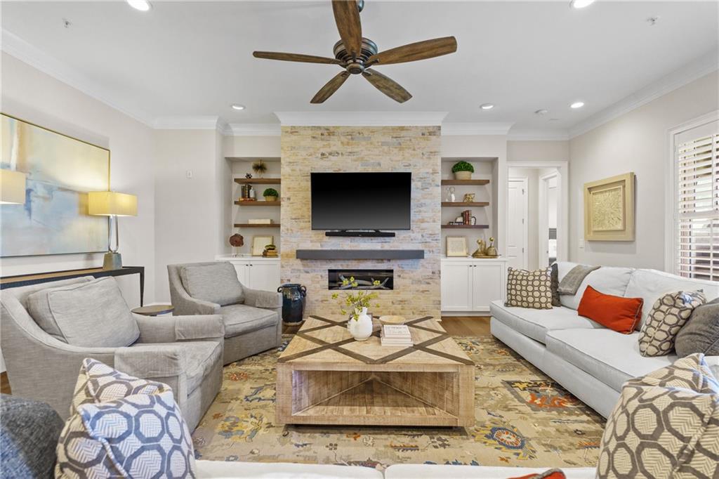 50 Canton Street Unit 307