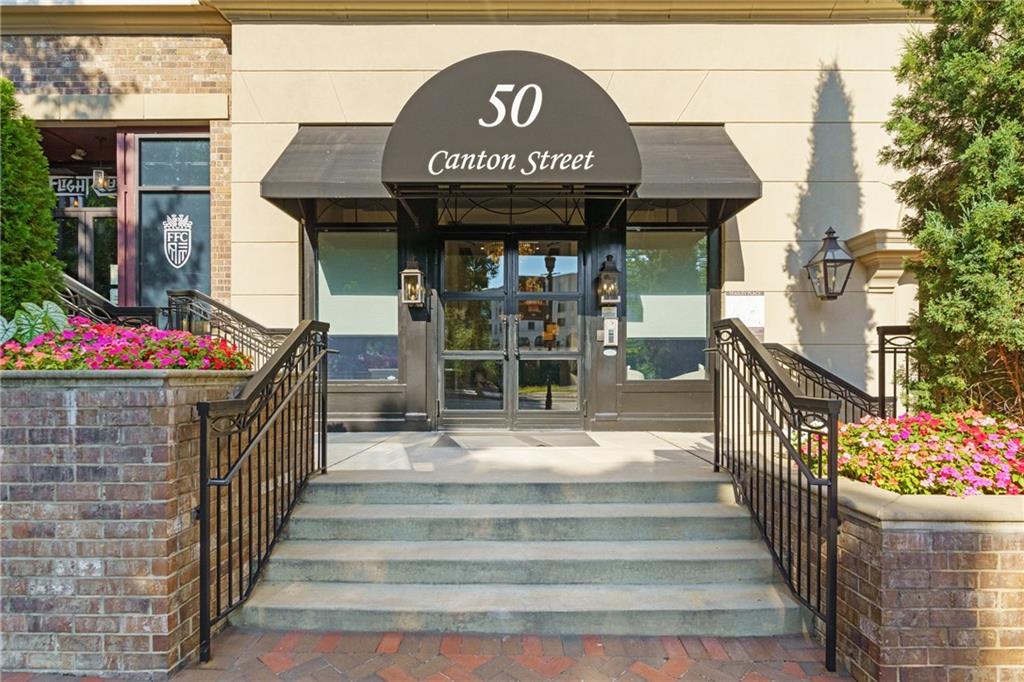 50 Canton Street Unit 307