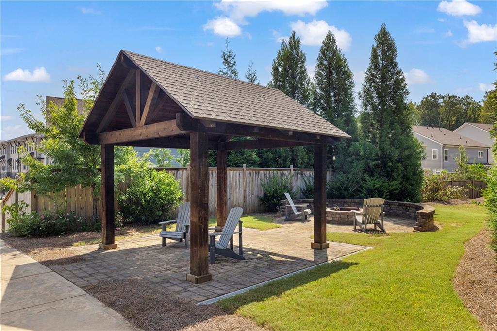 2586 Red Alder Alley