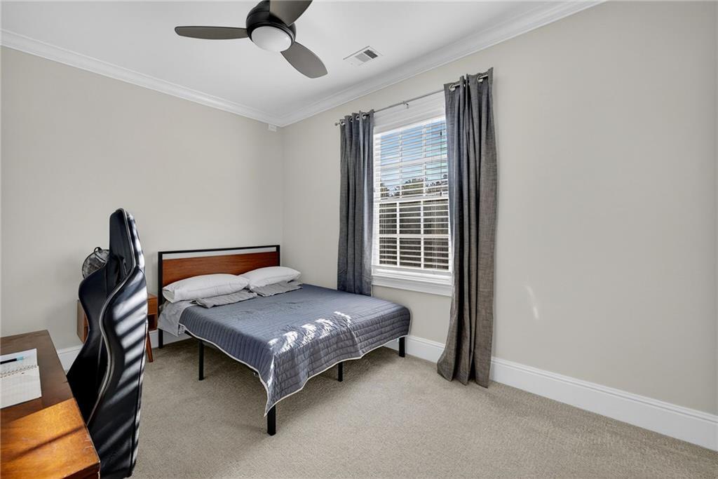 15235 Fairfax Lane