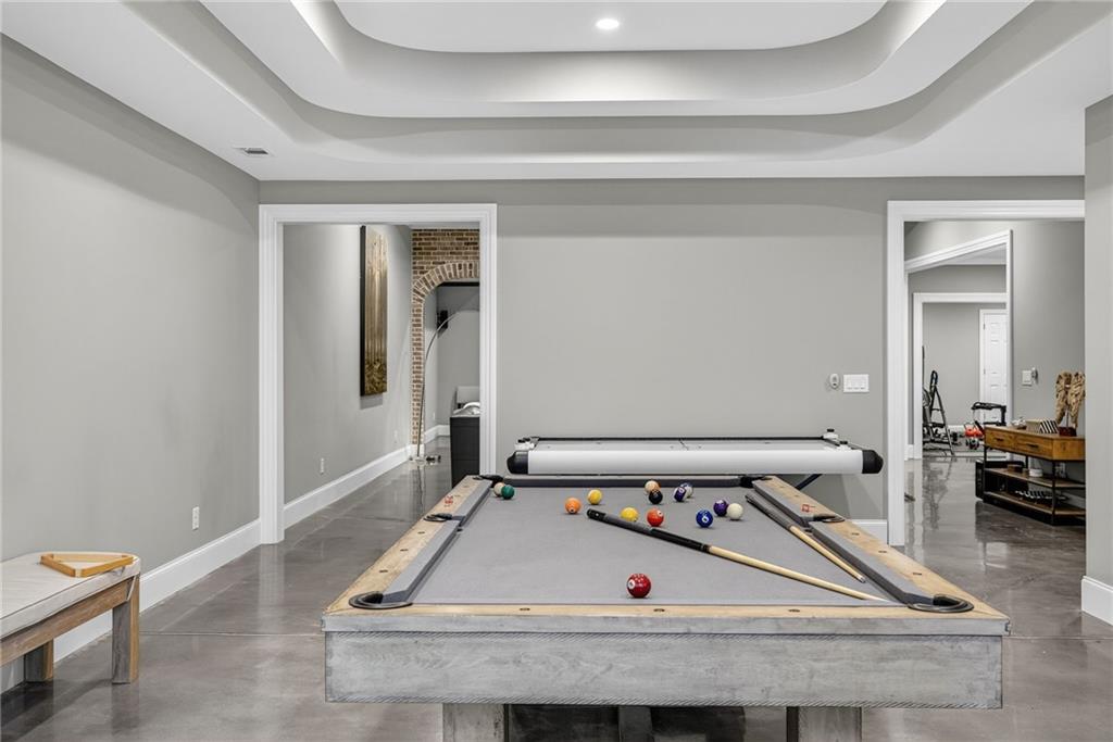 15235 Fairfax Lane