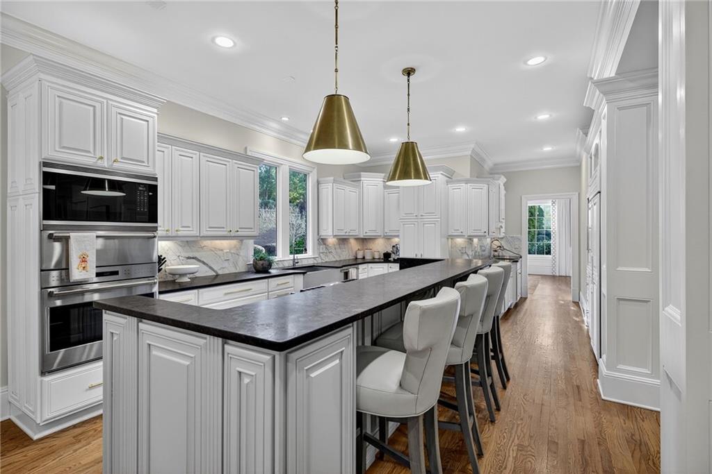 15235 Fairfax Lane