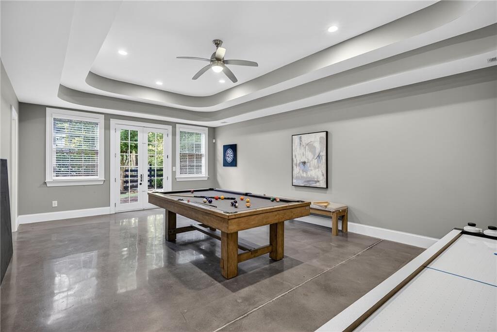 15235 Fairfax Lane