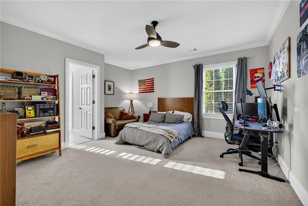 15235 Fairfax Lane