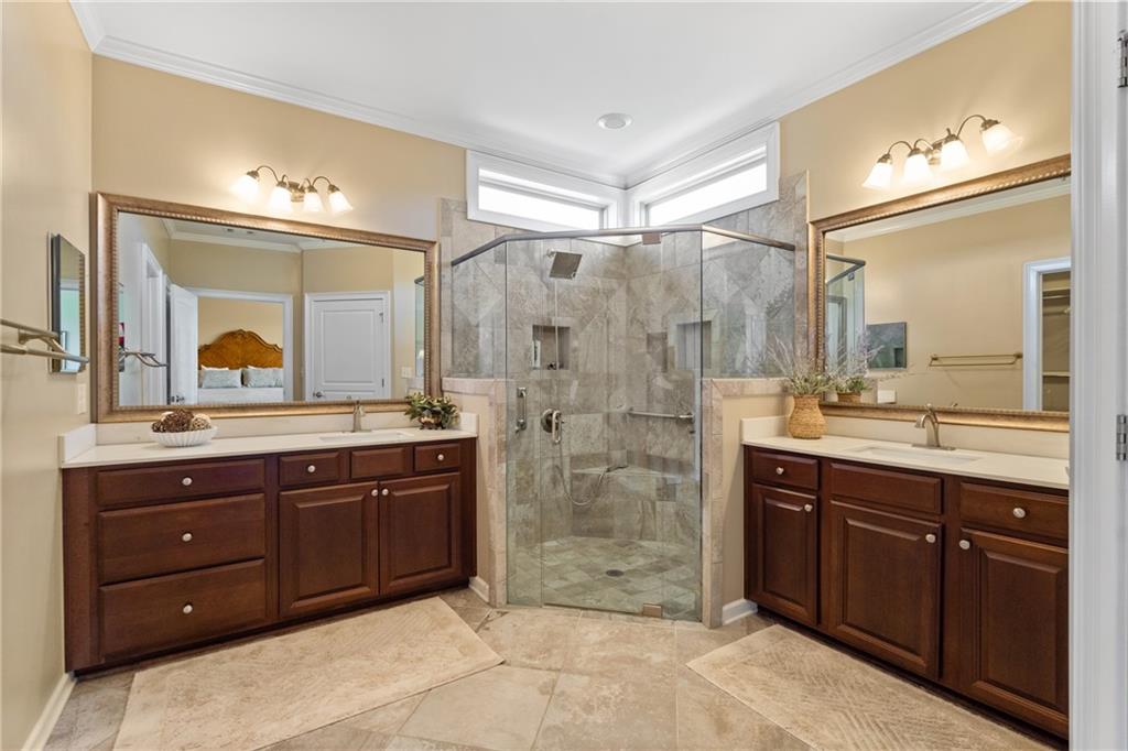 319 Laurel Lookout Hills