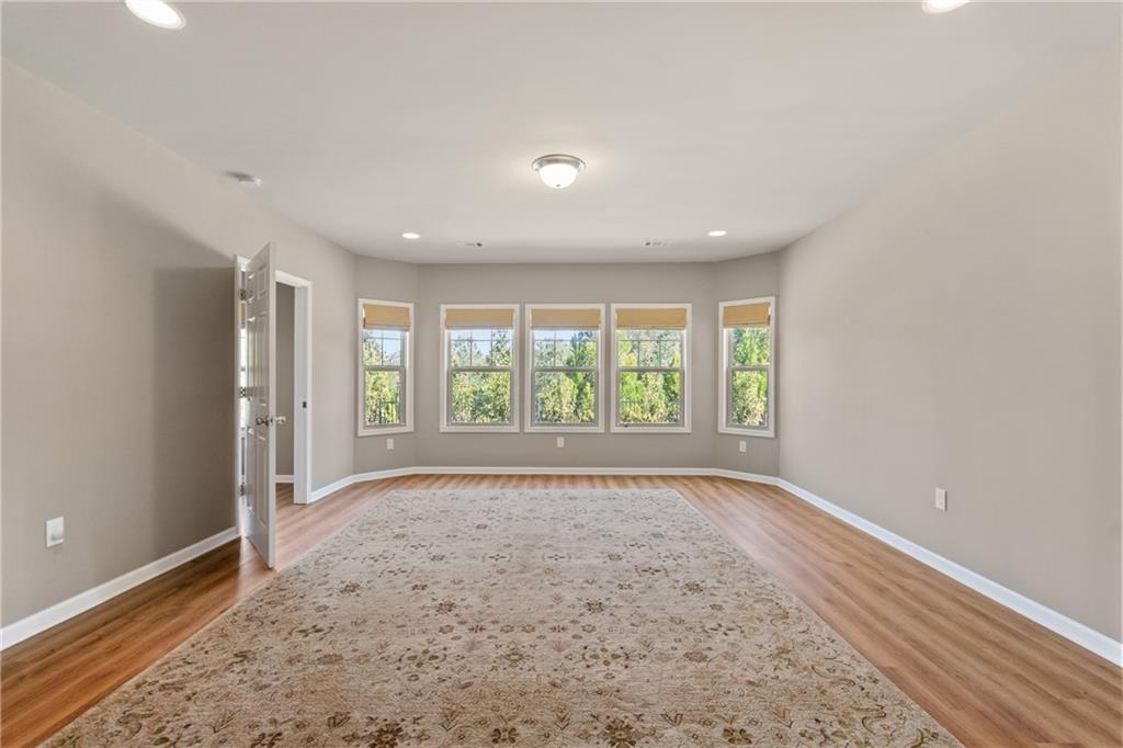 319 Laurel Lookout Hills