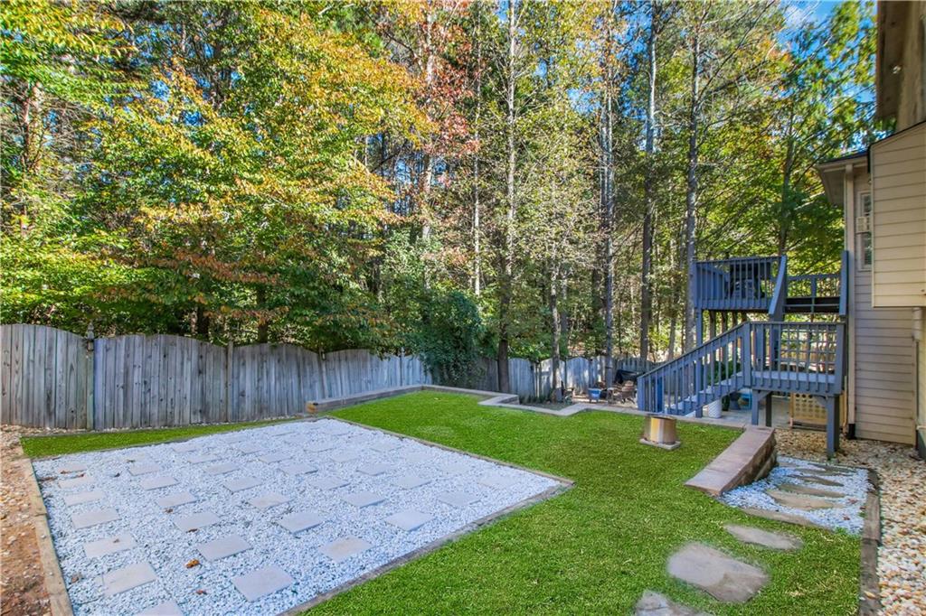 2300 Turtle Creek Way