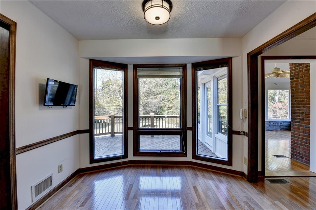 600 Rounsaville Road