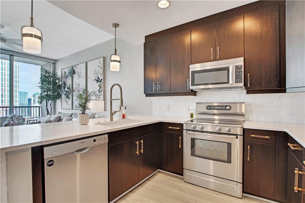 1080 Peachtree Street NE Unit 1616