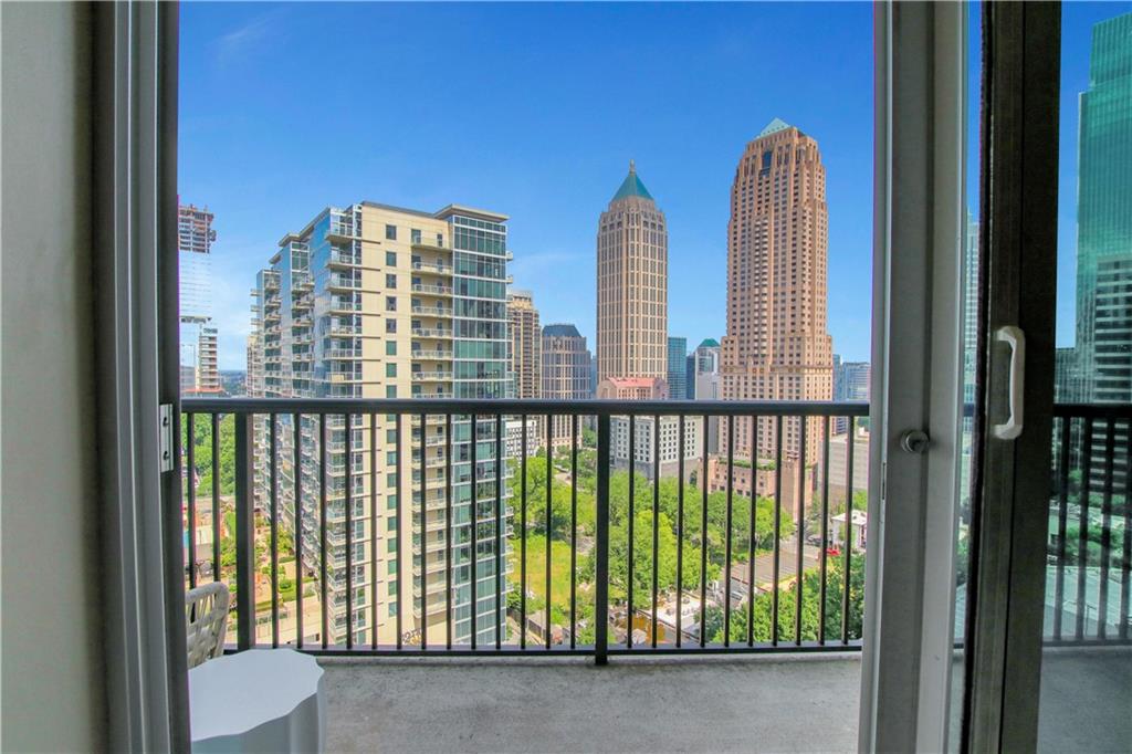 1080 Peachtree Street NE Unit 1616