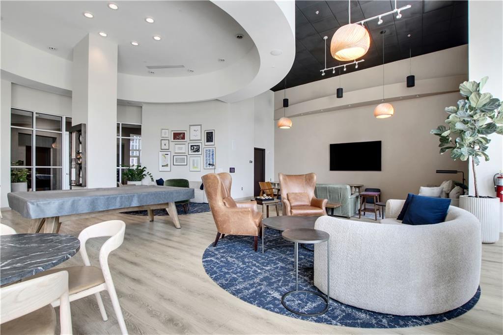 1080 Peachtree Street NE Unit 1616