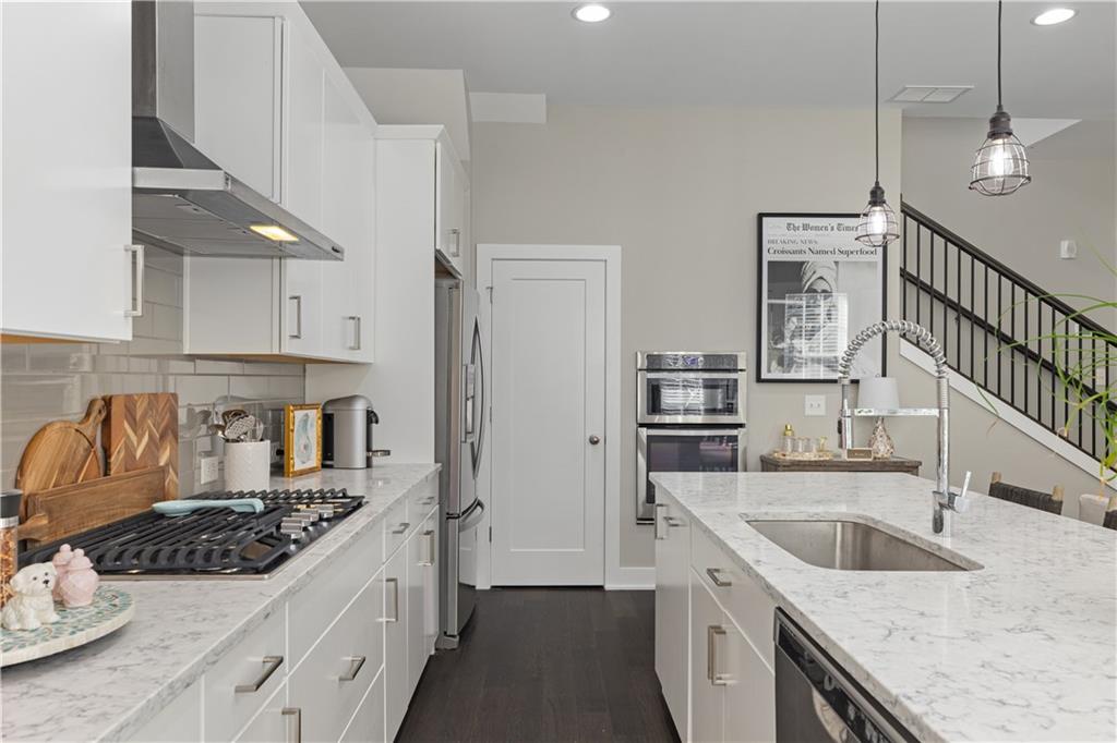 6674 Cadence Boulevard