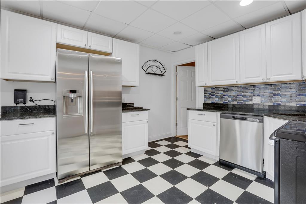 803 Rocky Ridge Court