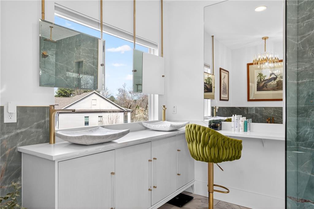 101 Henderson Street