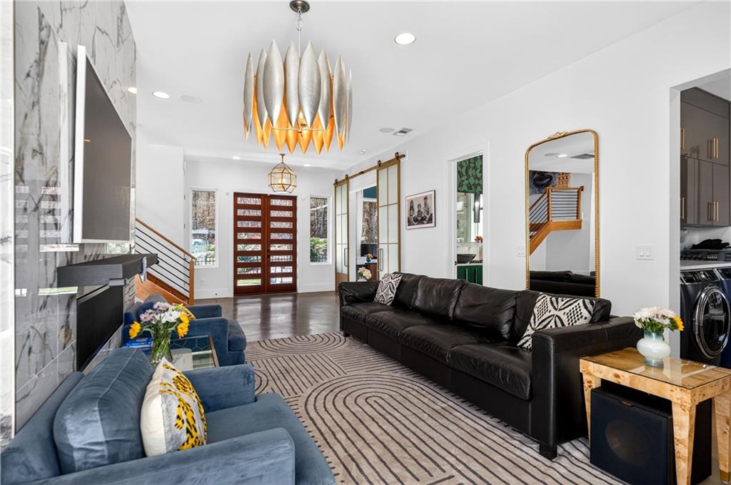 101 Henderson Street