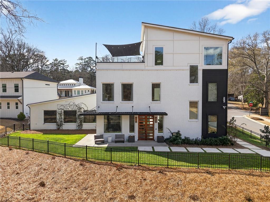 101 Henderson Street