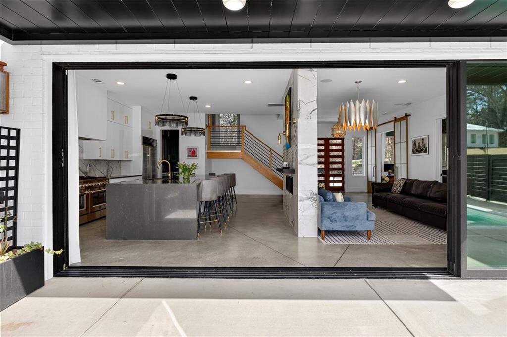 101 Henderson Street