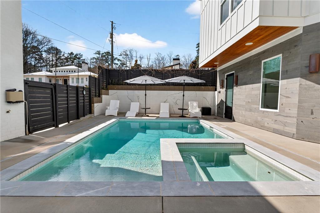 101 Henderson Street