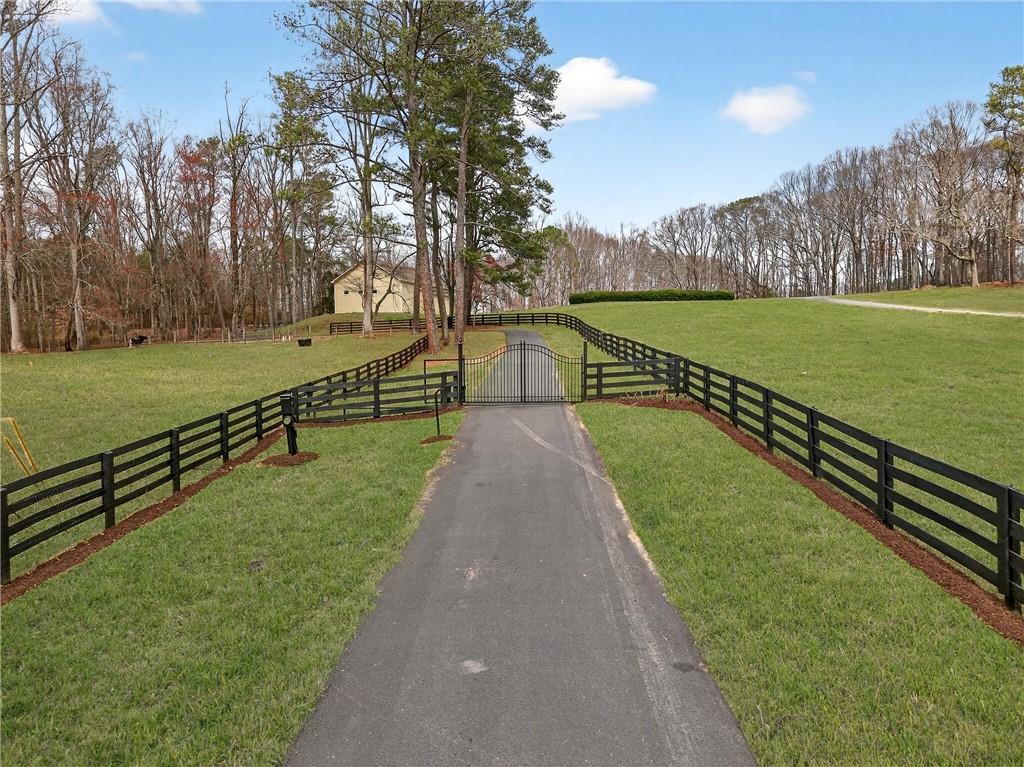 18568 Birmingham Highway