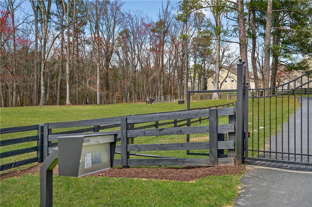 18568 Birmingham Highway