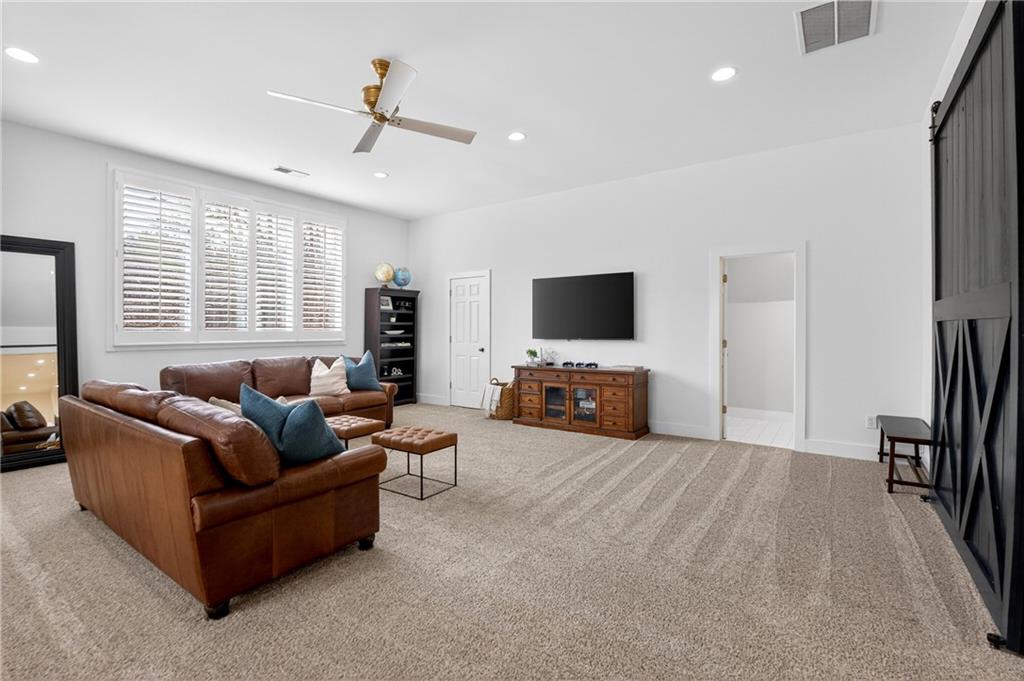 18568 Birmingham Highway