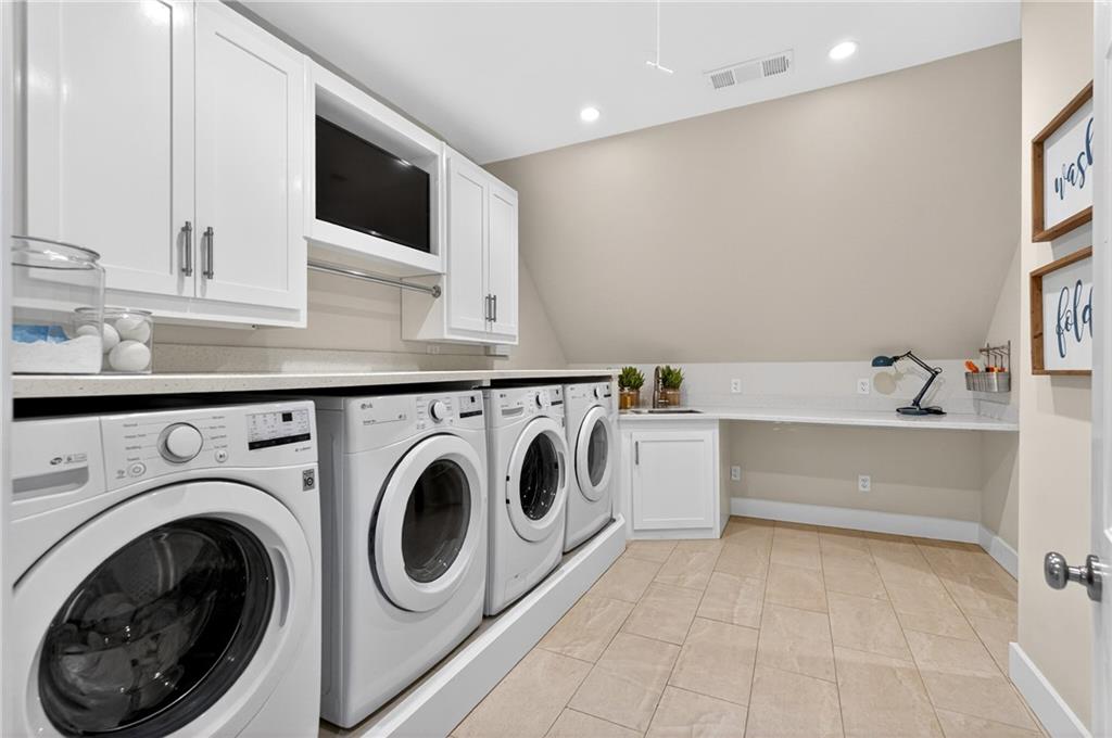 18568 Birmingham Highway