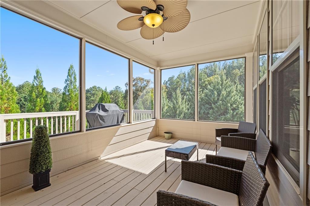 319 Laurel Lookout Hills