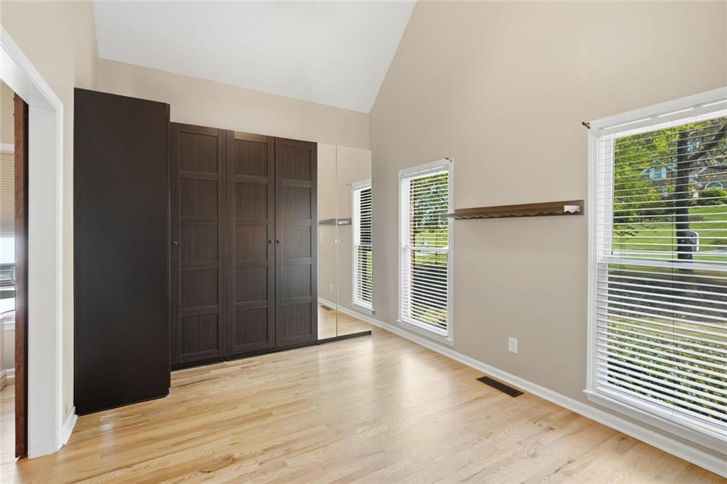5817 Bayside Court