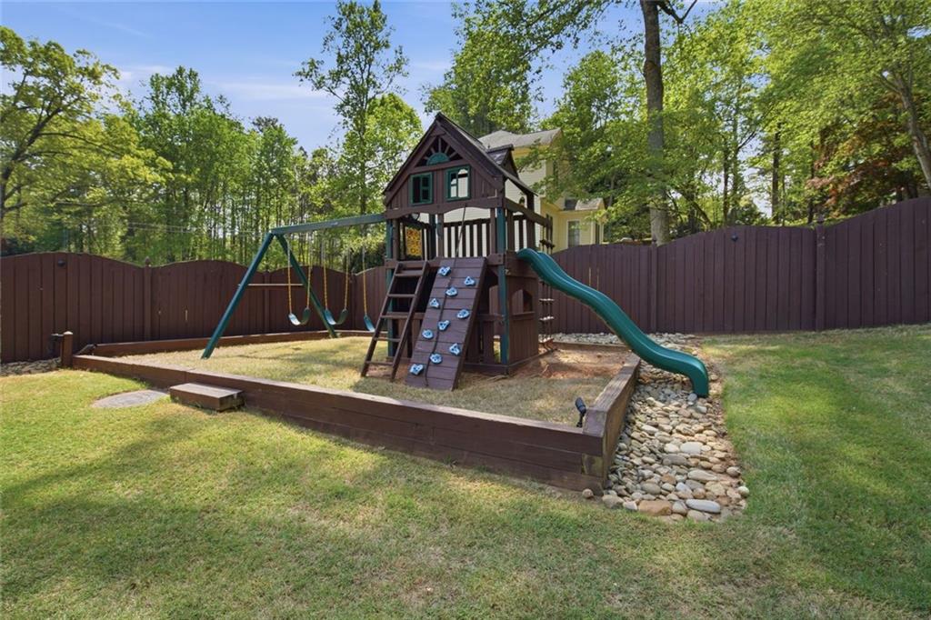 5817 Bayside Court