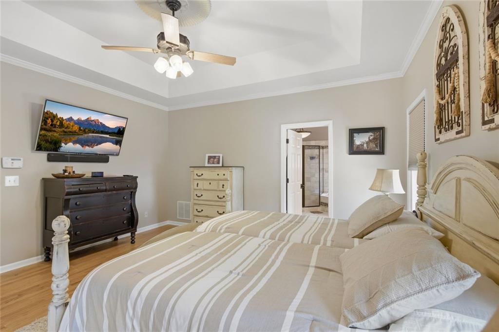 5817 Bayside Court