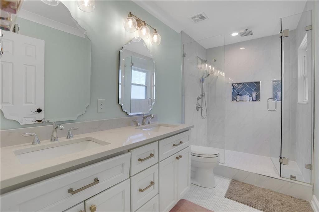 3873 Chamblee Dunwoody Road