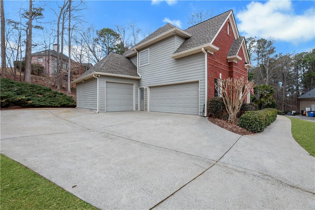 803 Rocky Ridge Court