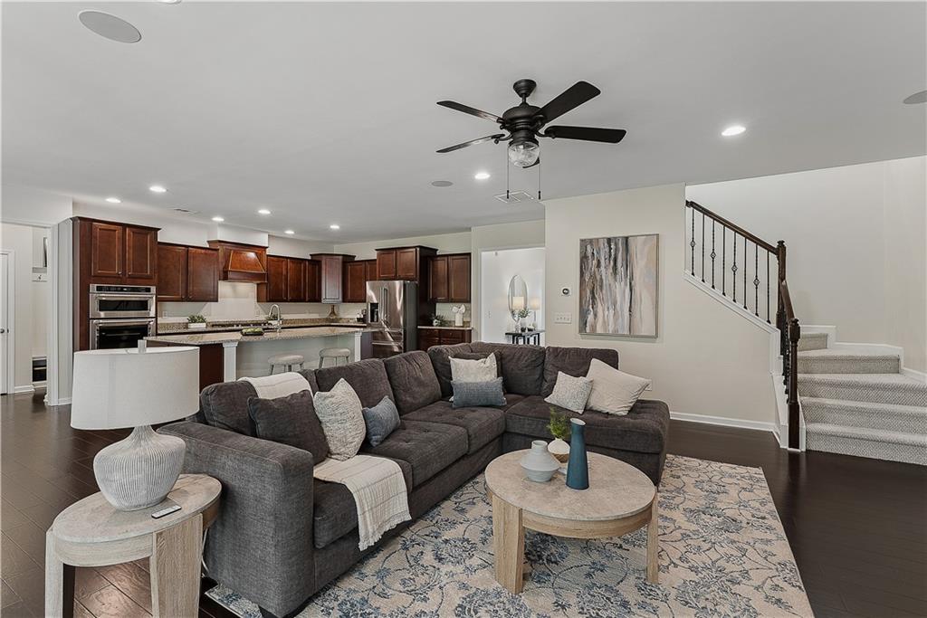 2021 Blossom Hill Drive