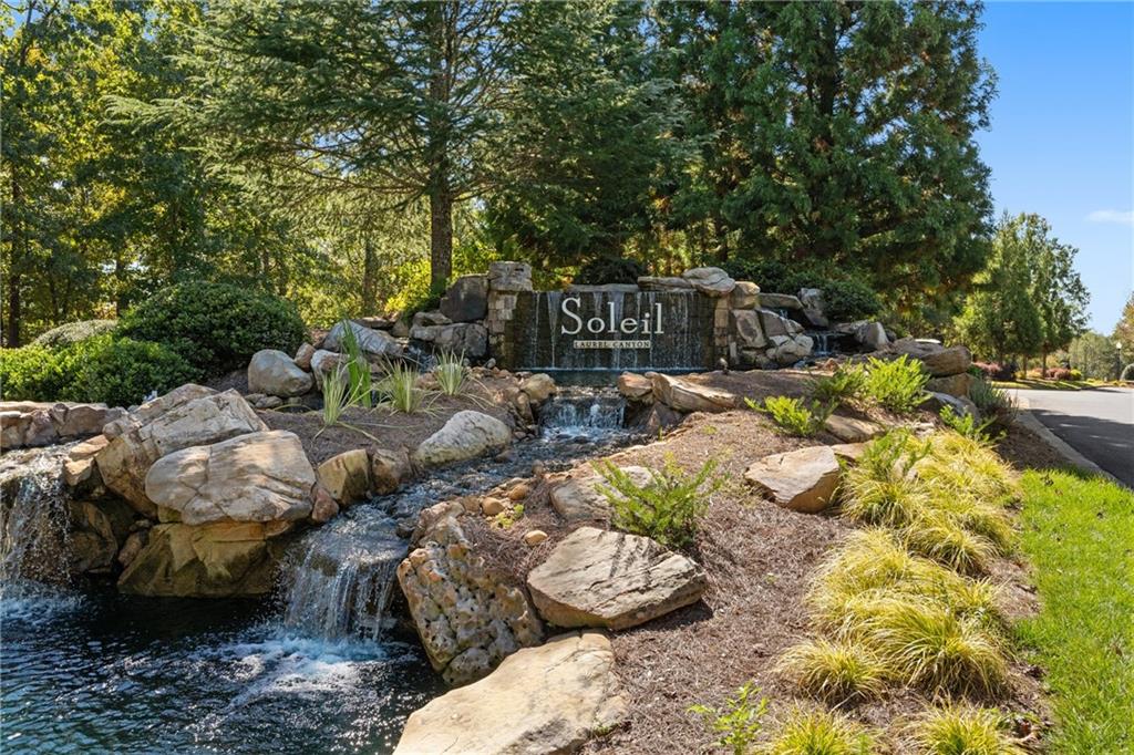 407 Windy Ridge Way