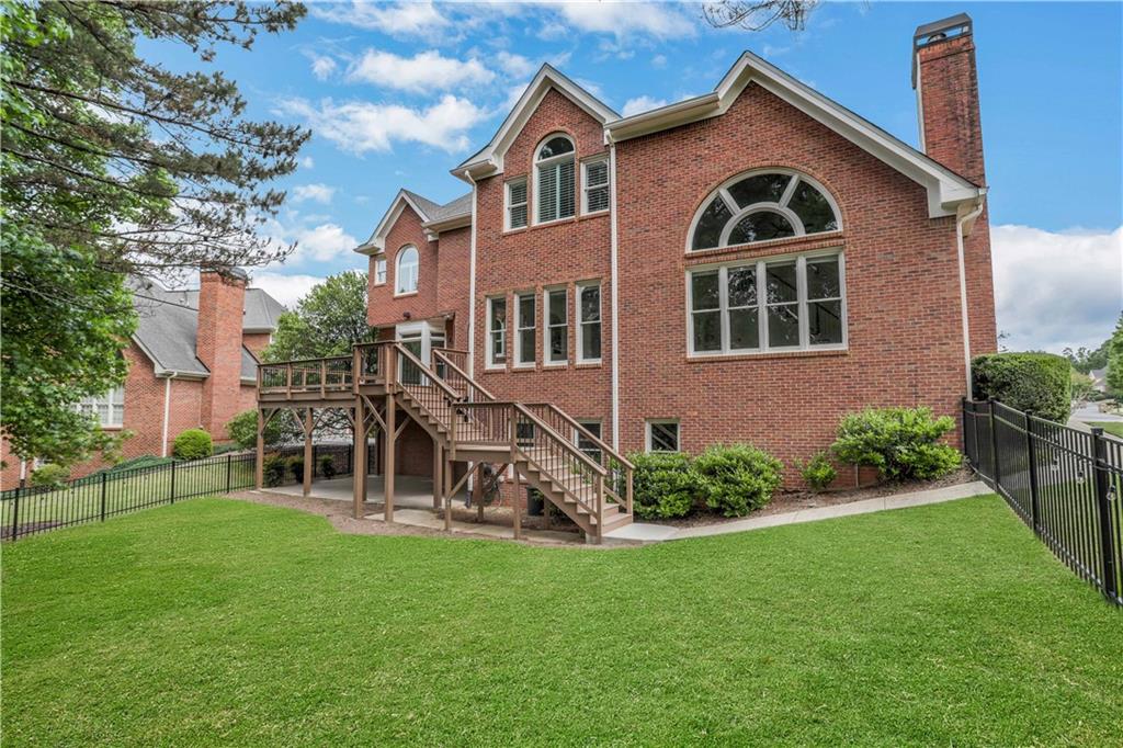 455 Majestic Cove