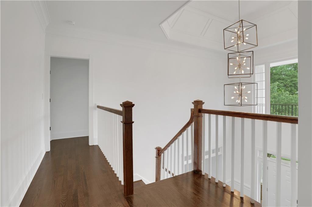 455 Majestic Cove