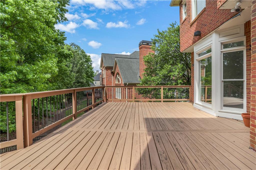 455 Majestic Cove