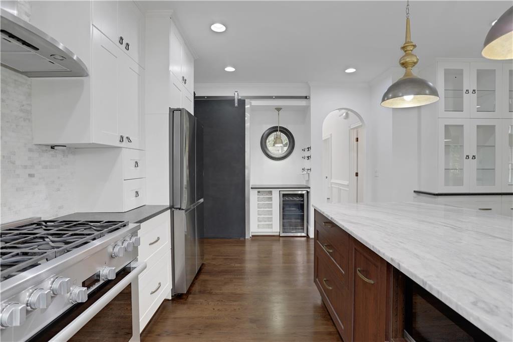 455 Majestic Cove