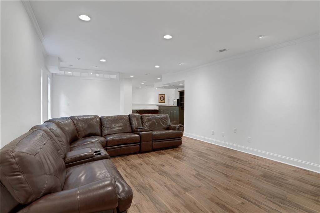455 Majestic Cove
