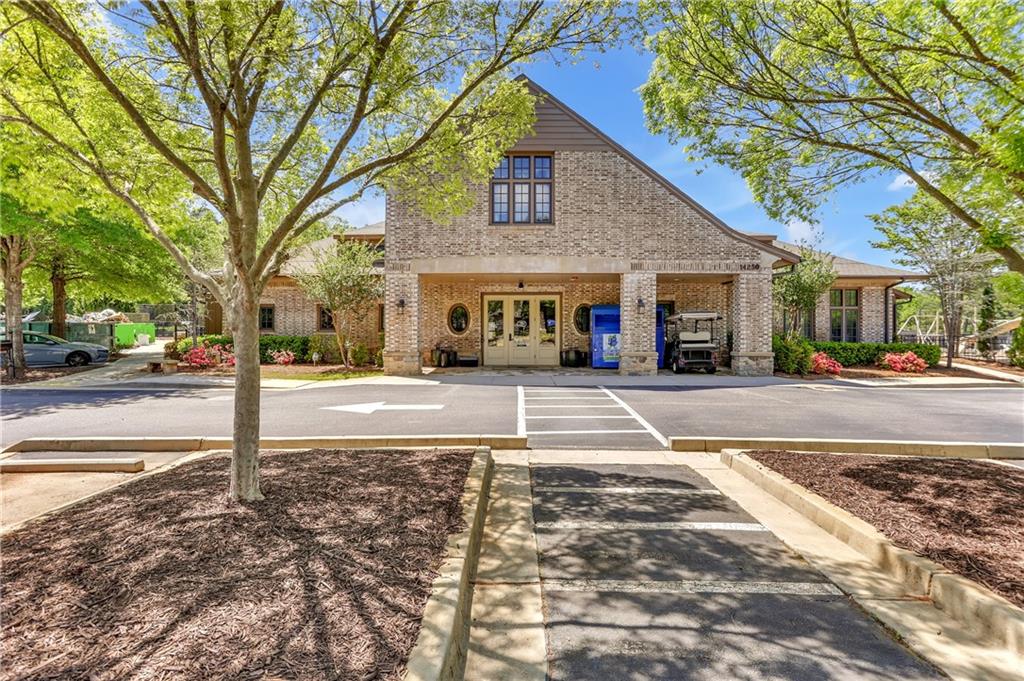550 Heron Run Court