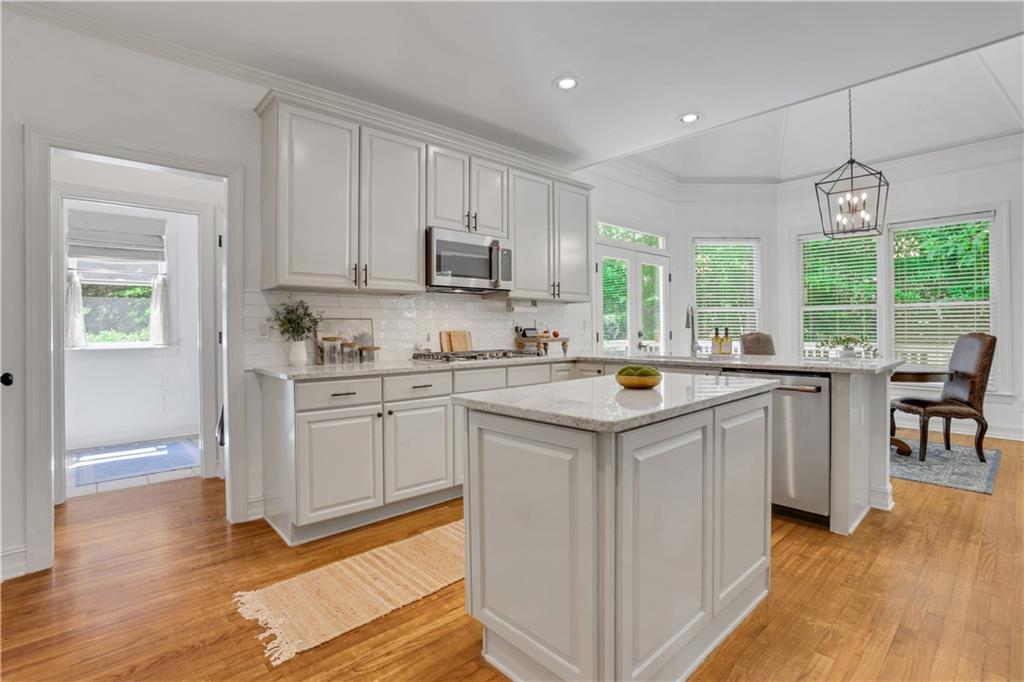 550 Heron Run Court