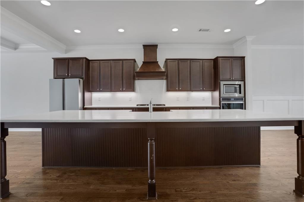 1847 Falling Sky Court NE