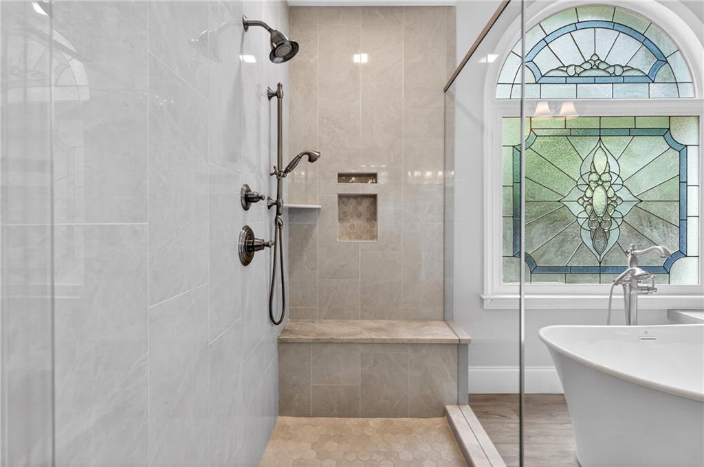 230 Bayfield Court